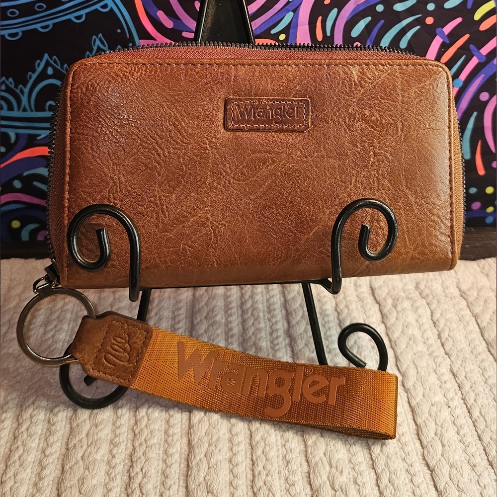 Wrangler Tan Leather Wallet with Wrislet
